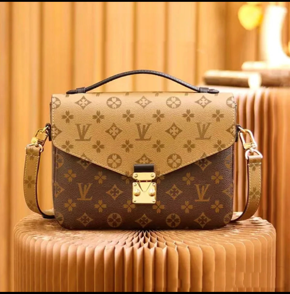 Louis Vuitton Pochette Metis bag