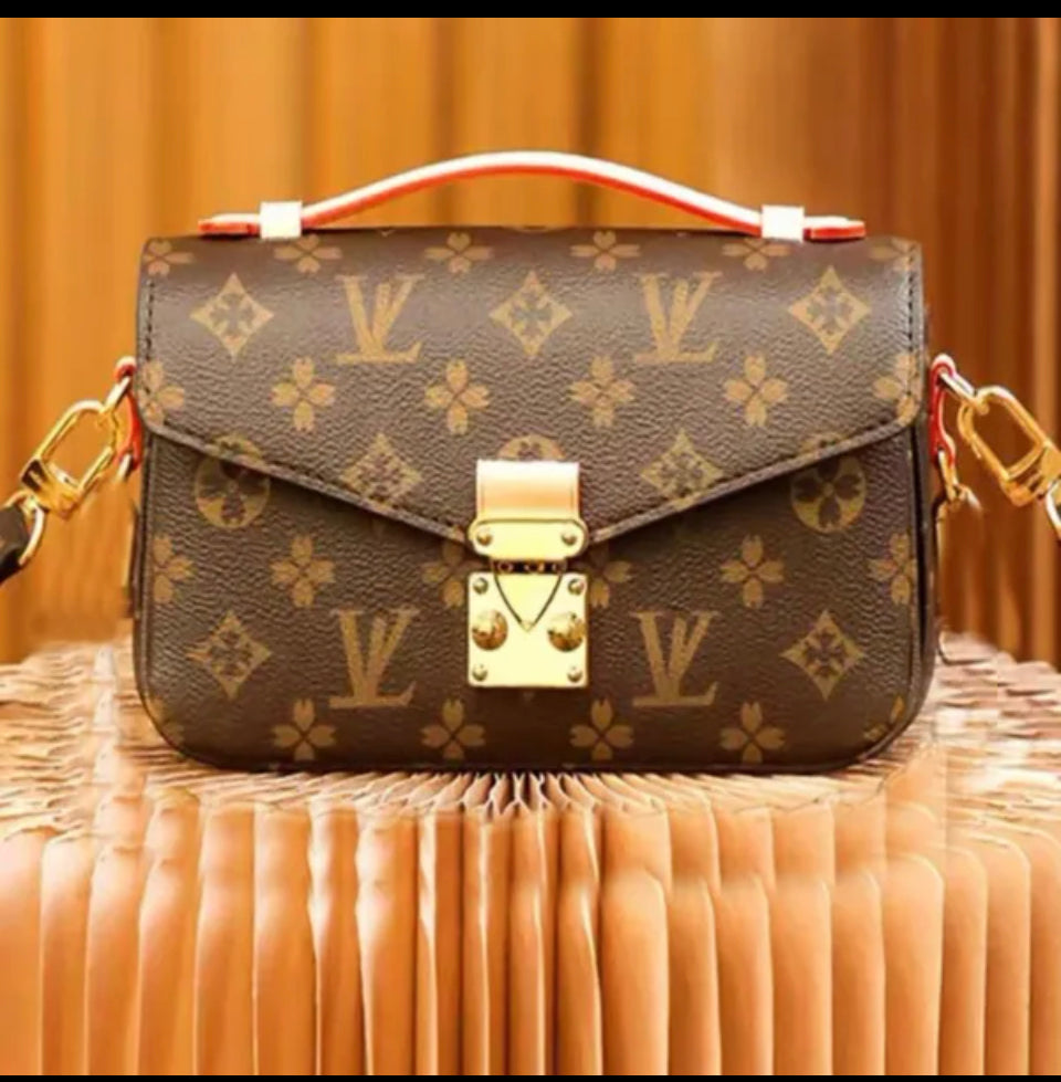 Louis Vuitton Pochette Metis bag