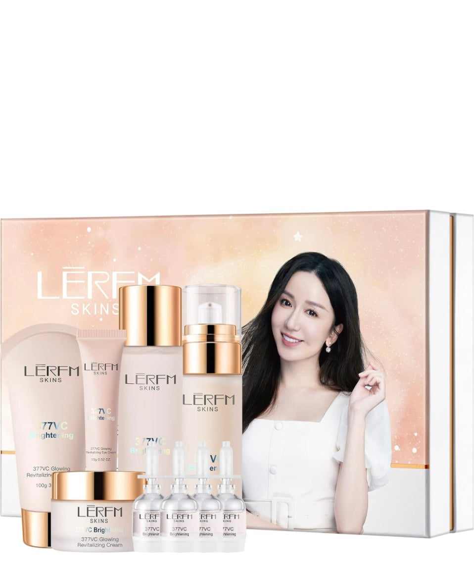 .LFERFM Vitamin C And Retinol Facial Skin Care sets Natural moisturizing Organic Whitening